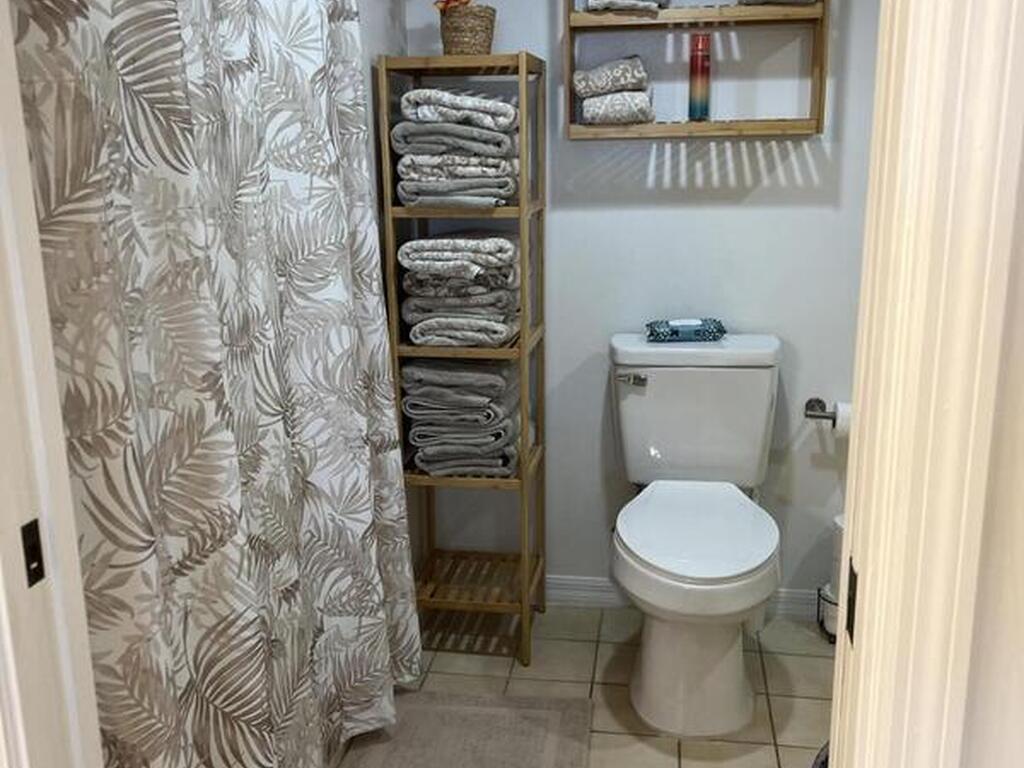 540 S Brevard Avenue, Cocoa Beach, FL 32931