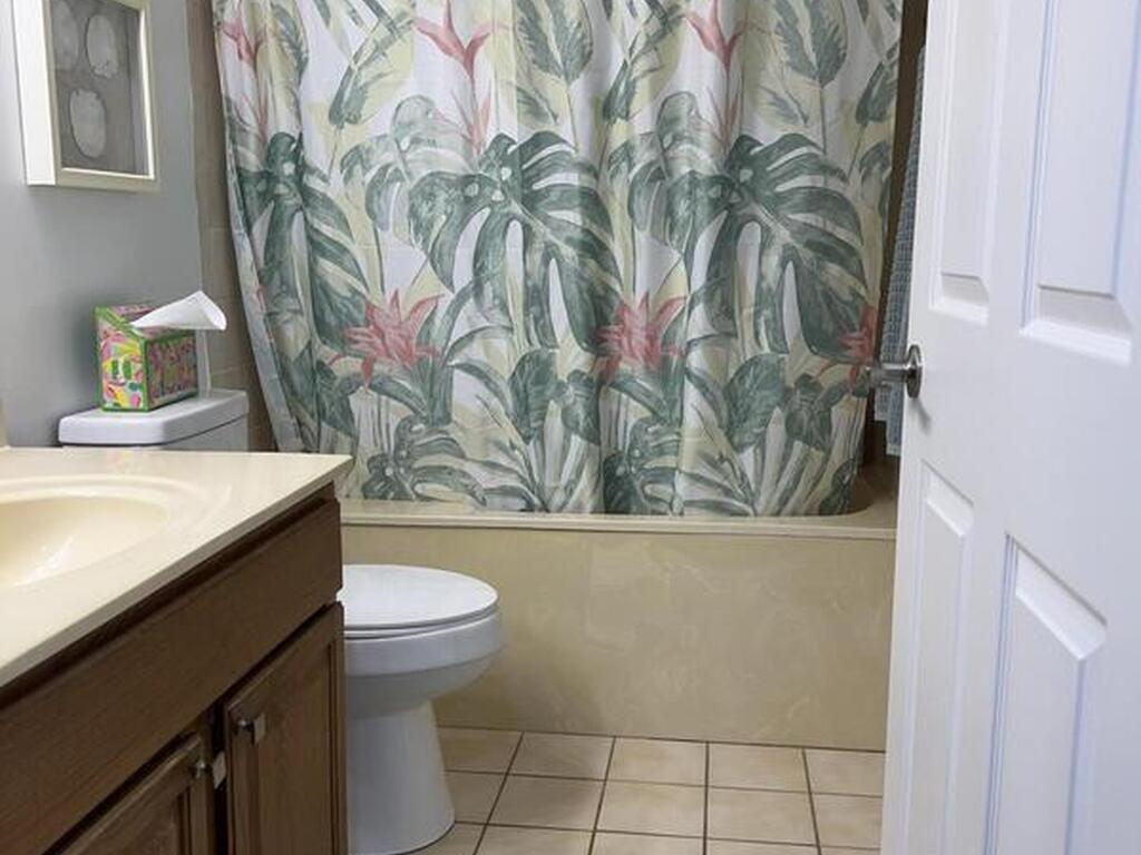 540 S Brevard Avenue, Cocoa Beach, FL 32931