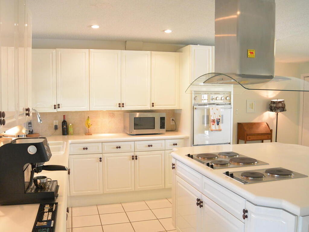 9 W Point Drive, Cocoa Beach, FL 32931