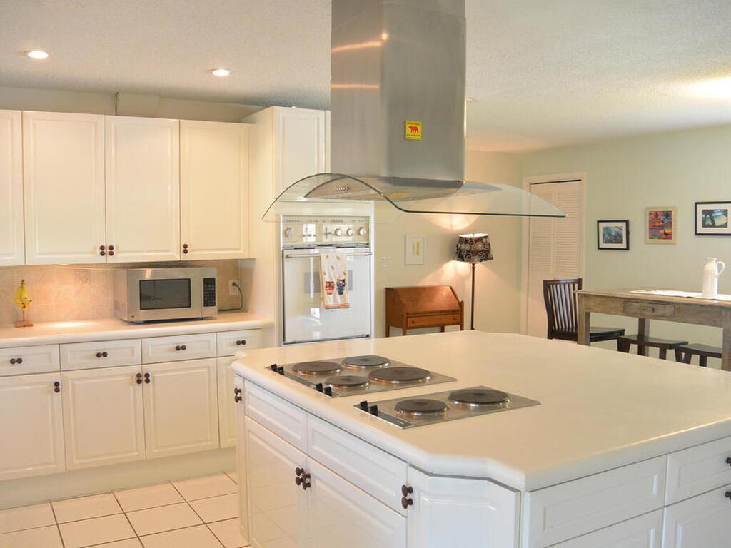 9 W Point Drive, Cocoa Beach, FL 32931