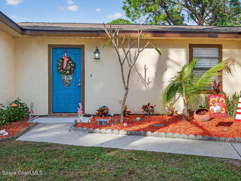 489 Santa Martia Street, Palm Bay, FL 32908