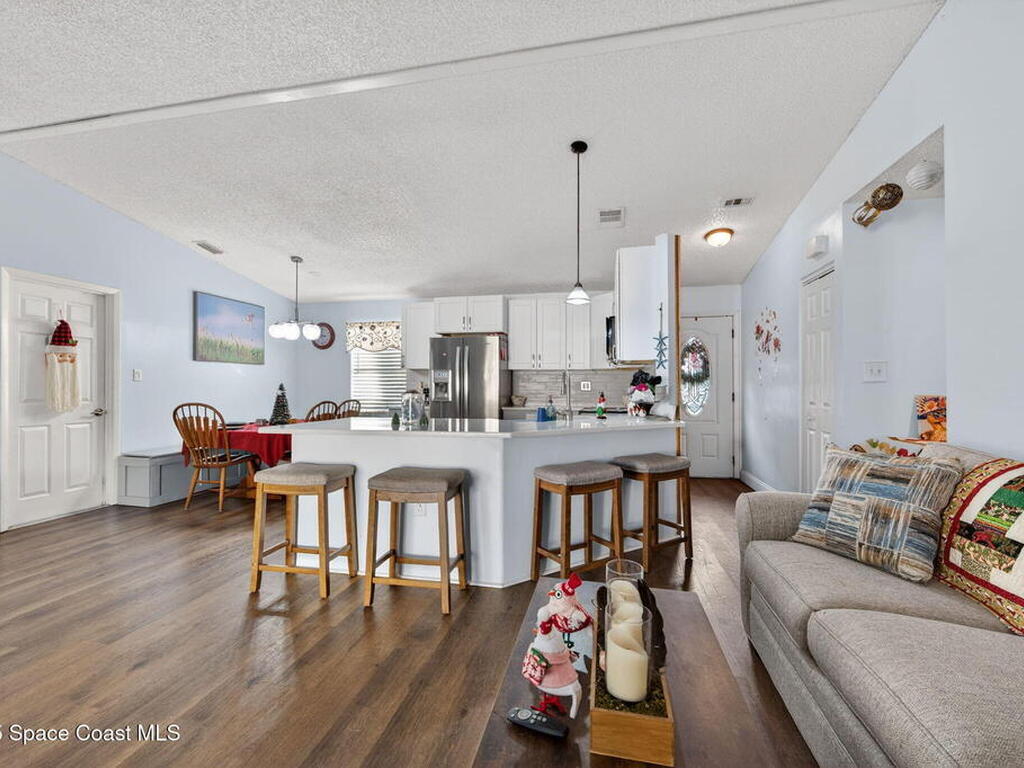 489 Santa Martia Street, Palm Bay, FL 32908