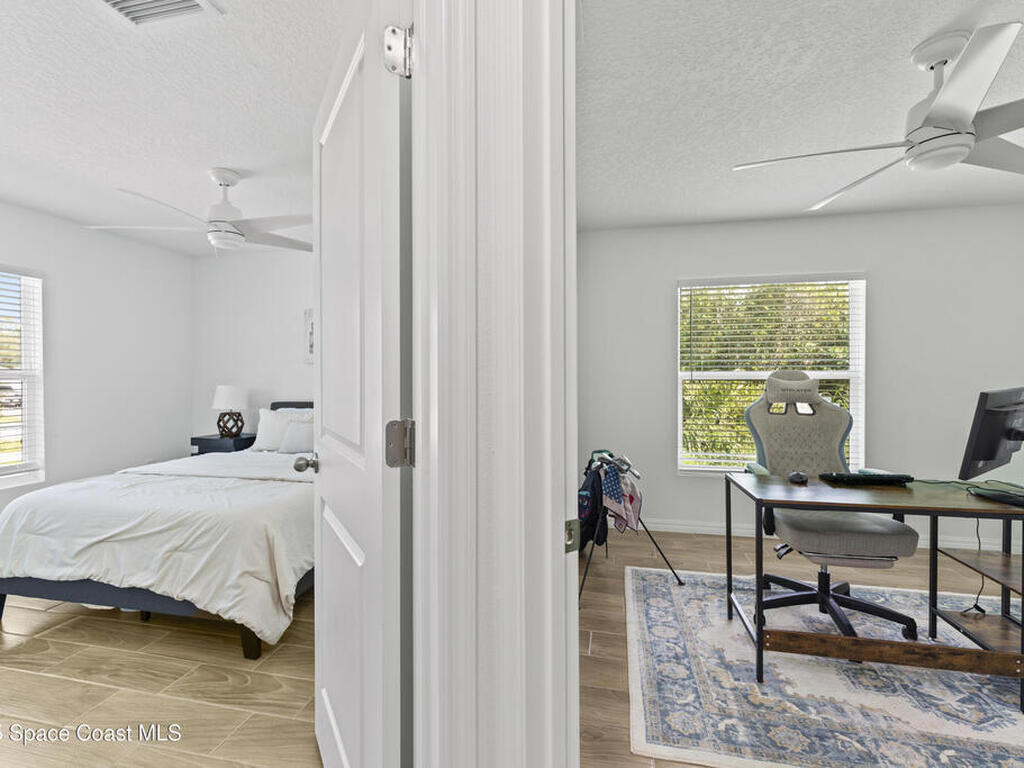 1938 Jupiter Boulevard, Palm Bay, FL 32908