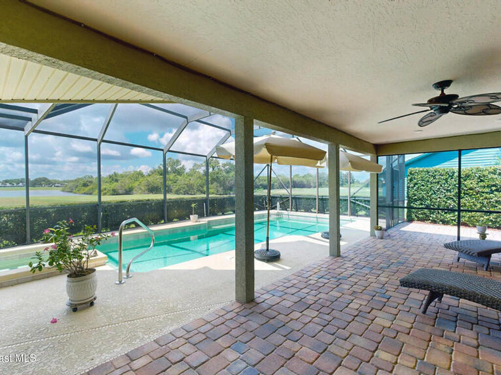 820 Kerry Downs Circle, Melbourne, FL 32940