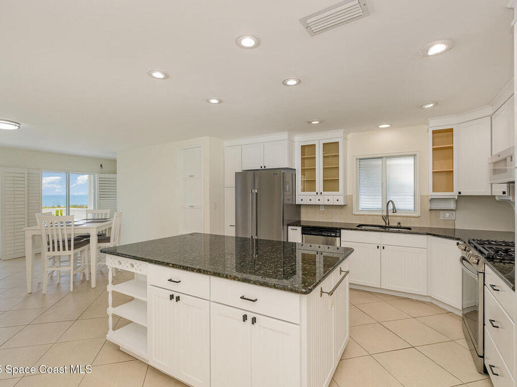 8112 Presidential Court, Cape Canaveral, FL 32920