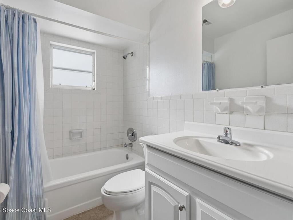 521 & 523 Ronnie Drive, Indian Harbour Beach, FL 32937