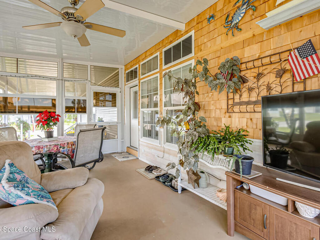 694 Outer Drive, Cocoa, FL 32926