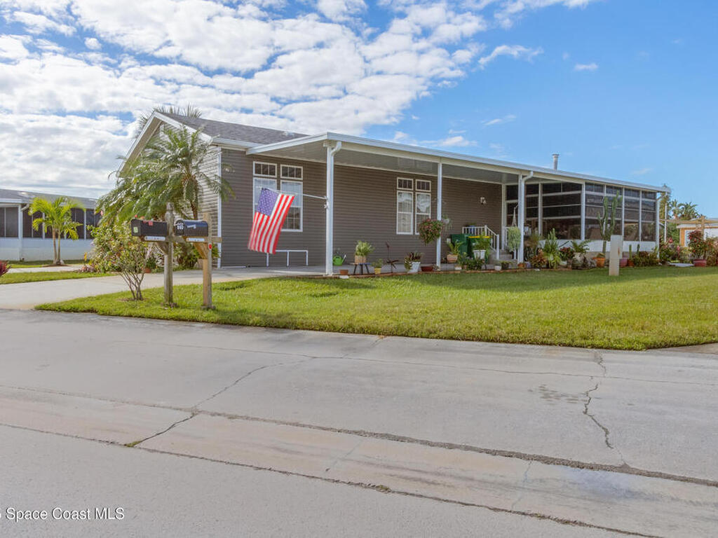 694 Outer Drive, Cocoa, FL 32926