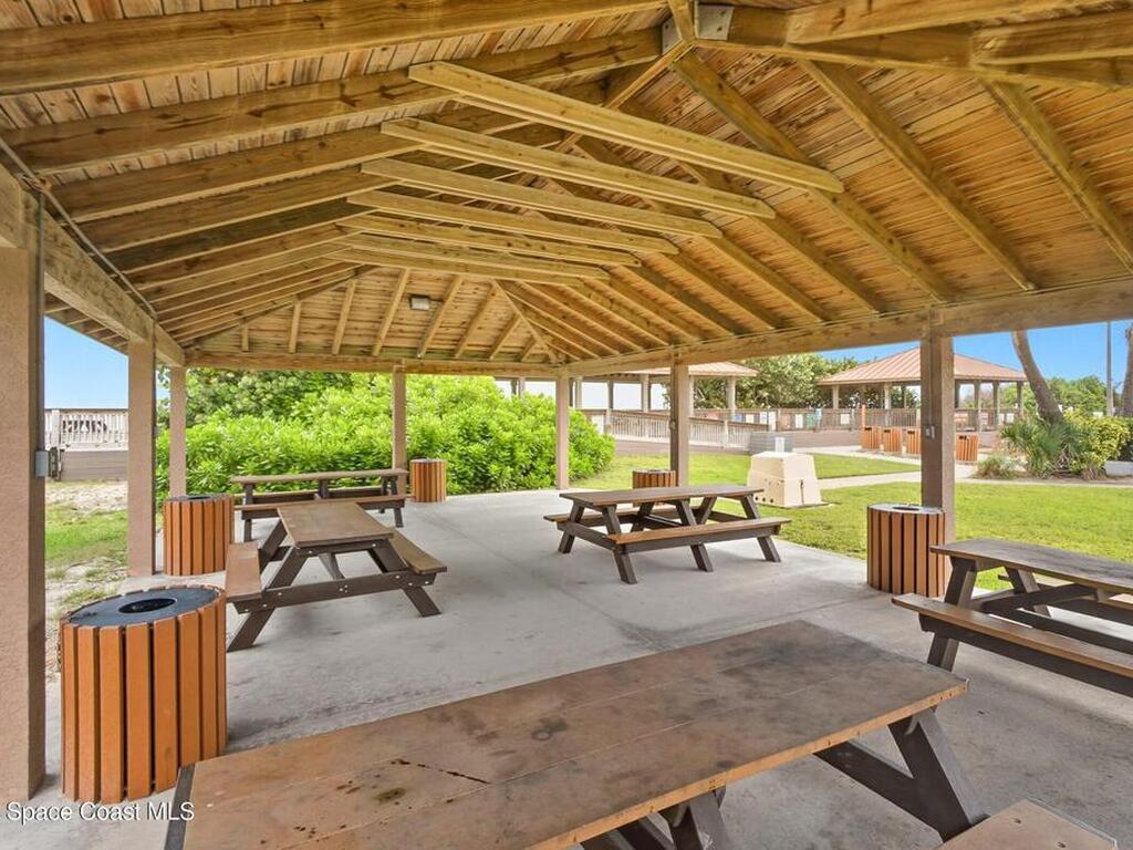 521 & 523 Ronnie Drive, Indian Harbour Beach, FL 32937