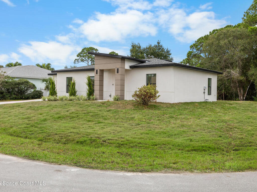 1091 Tolson Street, Palm Bay, FL 32909