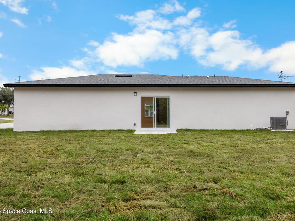 1091 Tolson Street, Palm Bay, FL 32909