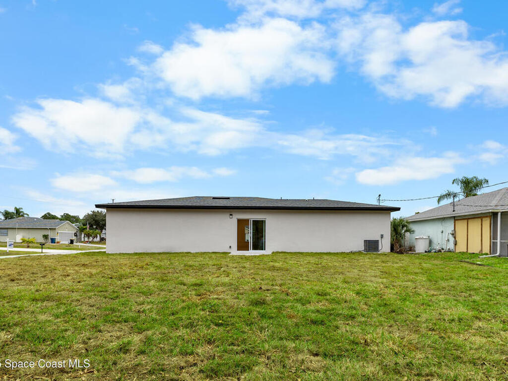 1091 Tolson Street, Palm Bay, FL 32909