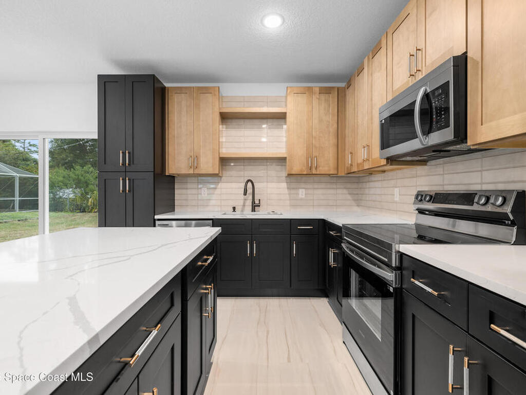 1091 Tolson Street, Palm Bay, FL 32909