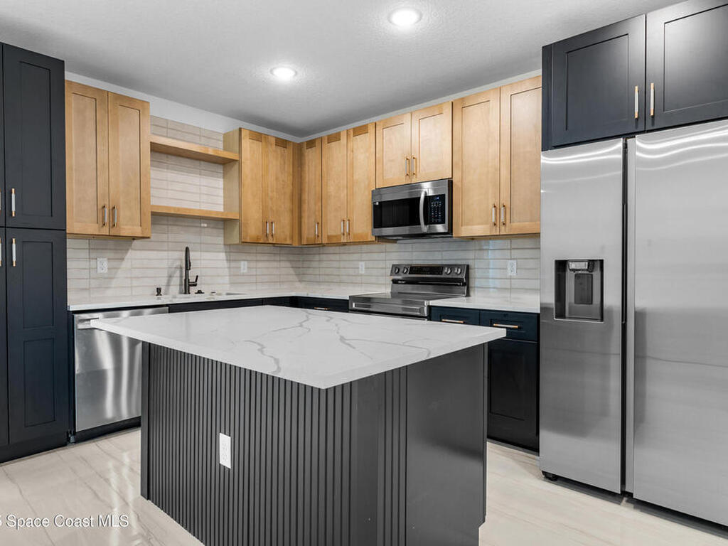 1091 Tolson Street, Palm Bay, FL 32909