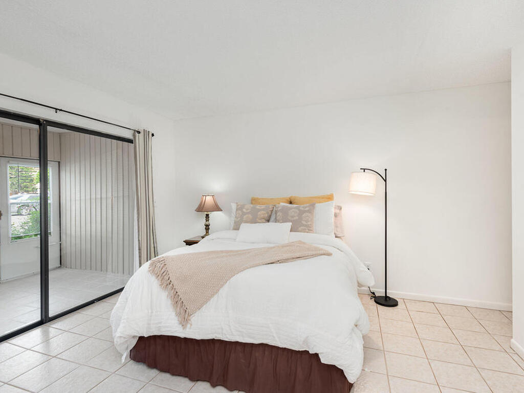 3020 Finsterwald Drive, Titusville, FL 32780