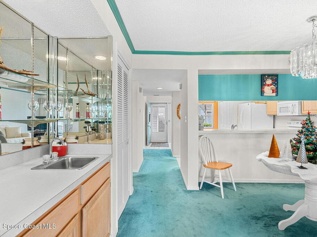 630 S Brevard Avenue, Cocoa Beach, FL 32931