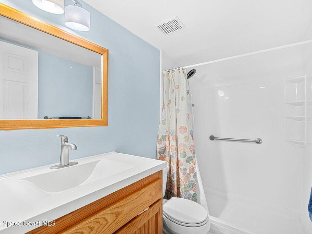 630 S Brevard Avenue, Cocoa Beach, FL 32931