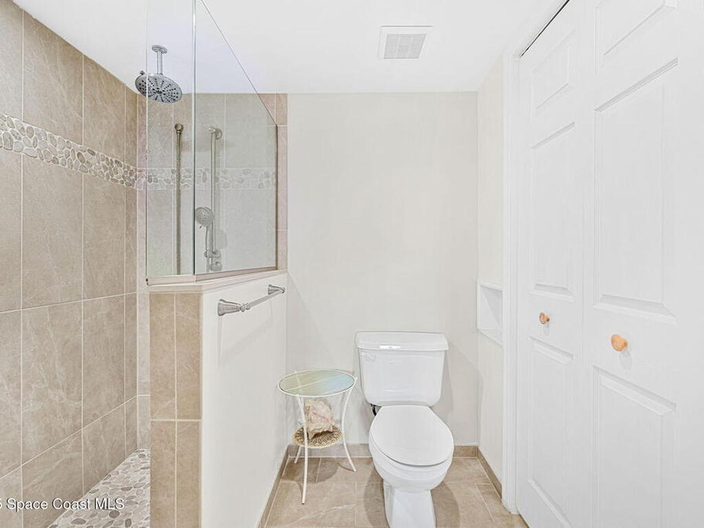 630 S Brevard Avenue, Cocoa Beach, FL 32931