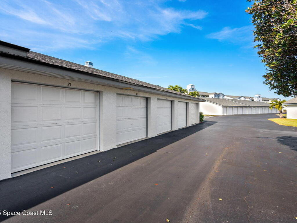 630 S Brevard Avenue, Cocoa Beach, FL 32931