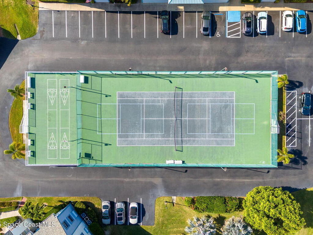 630 S Brevard Avenue, Cocoa Beach, FL 32931