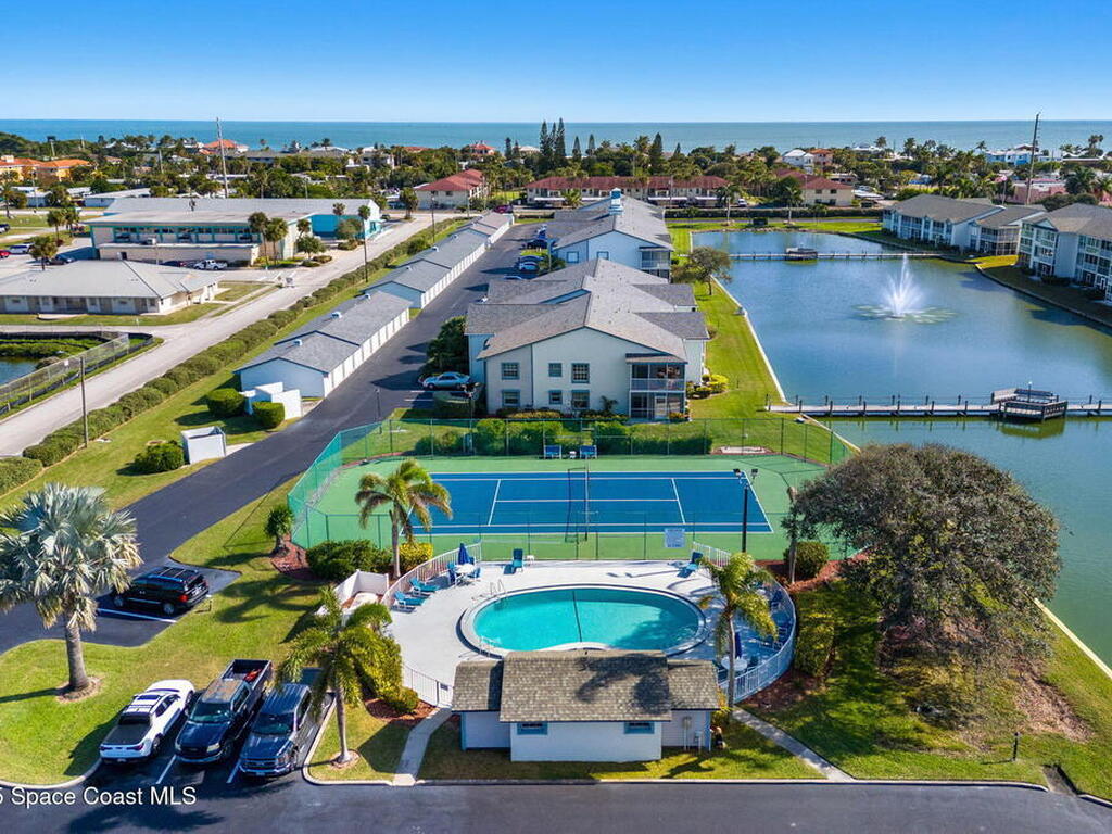 630 S Brevard Avenue, Cocoa Beach, FL 32931