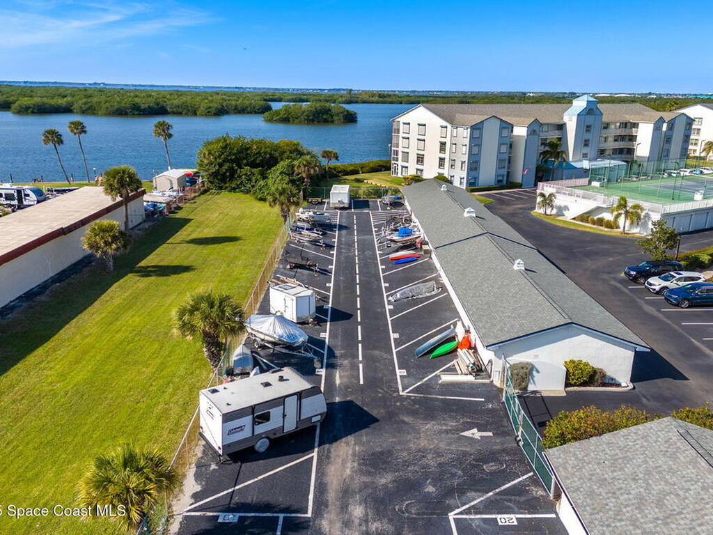 630 S Brevard Avenue, Cocoa Beach, FL 32931