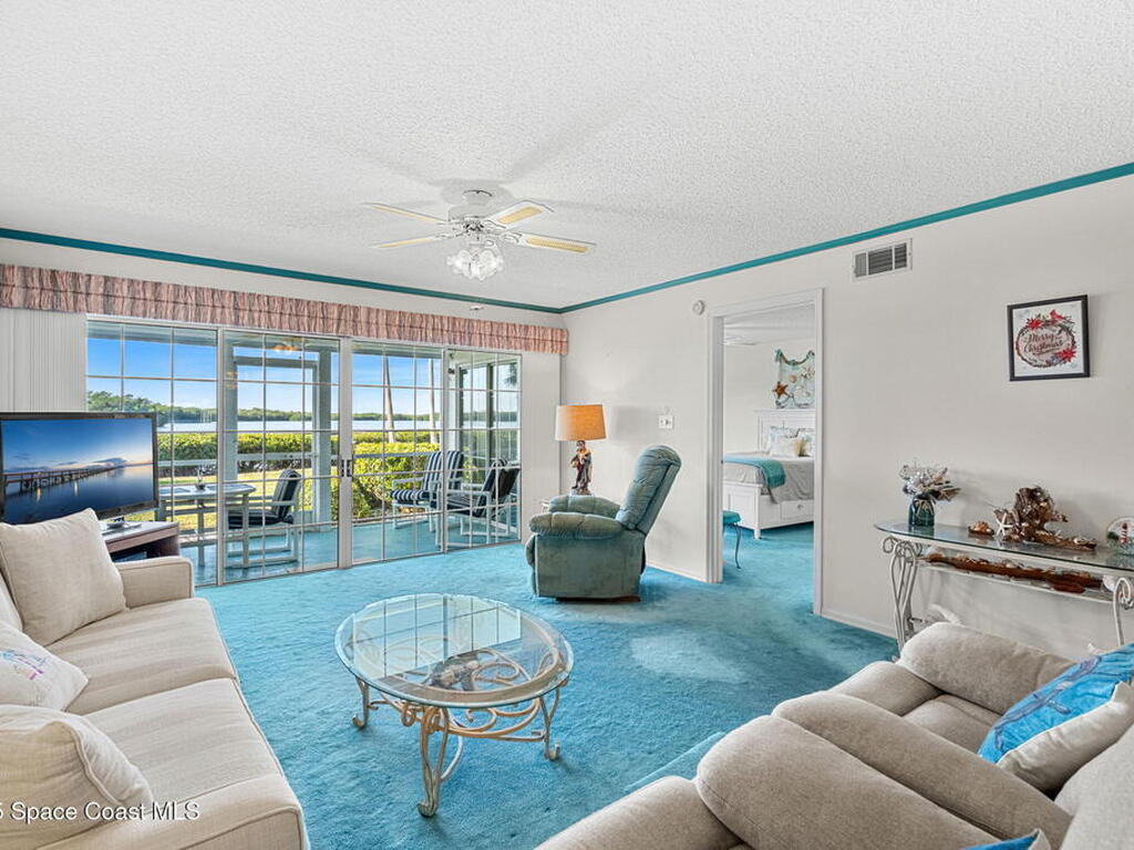 630 S Brevard Avenue, Cocoa Beach, FL 32931