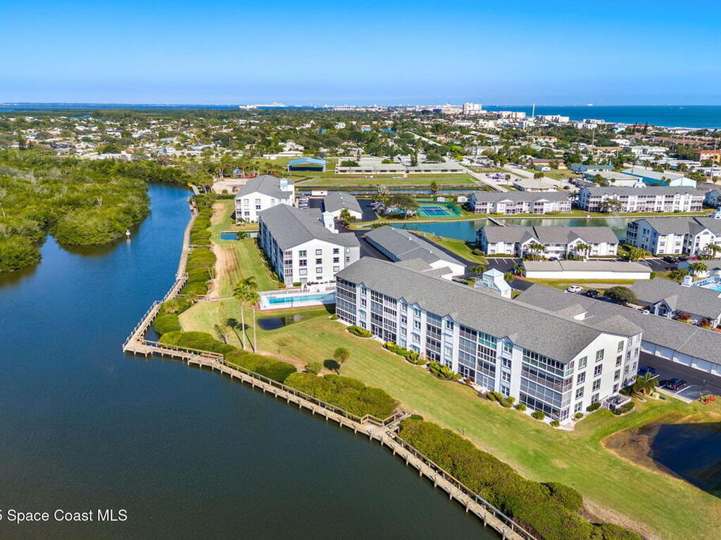 630 S Brevard Avenue, Cocoa Beach, FL 32931