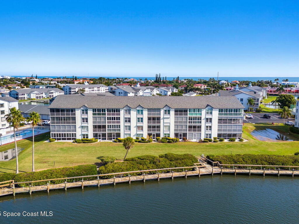 630 S Brevard Avenue, Cocoa Beach, FL 32931