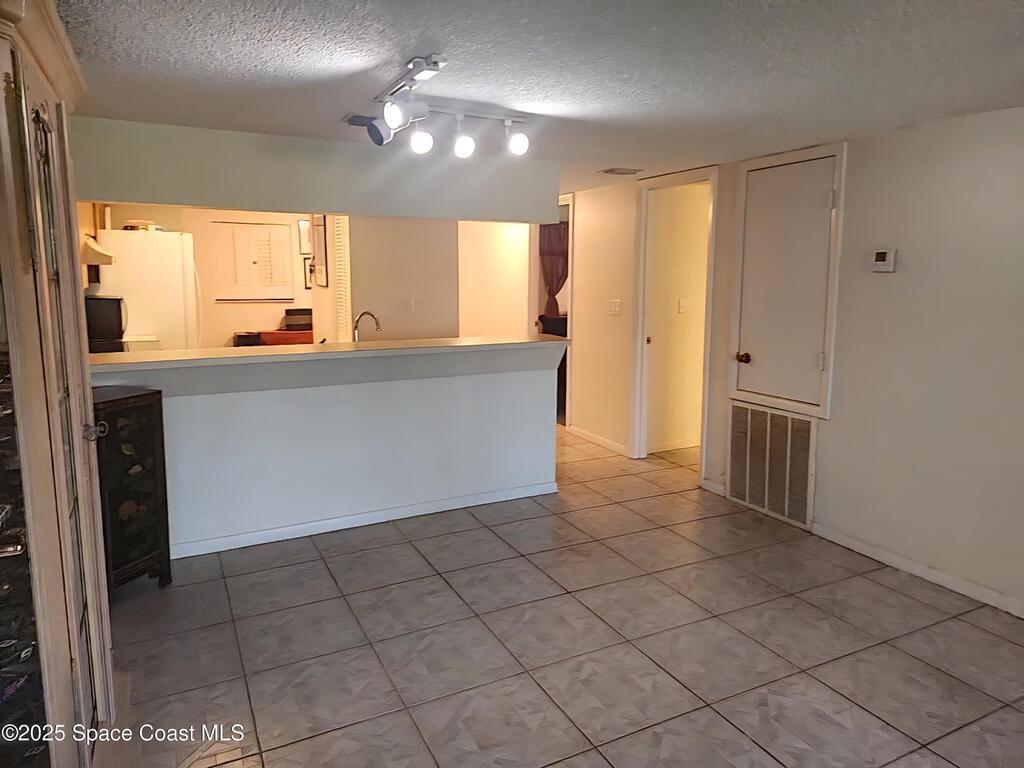 3165 N Atlantic Avenue, Cocoa Beach, FL 32931