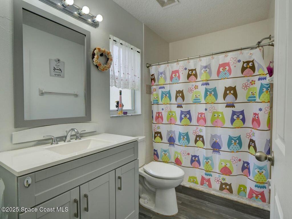 5123 Pineland Avenue, Port Orange, FL 32127