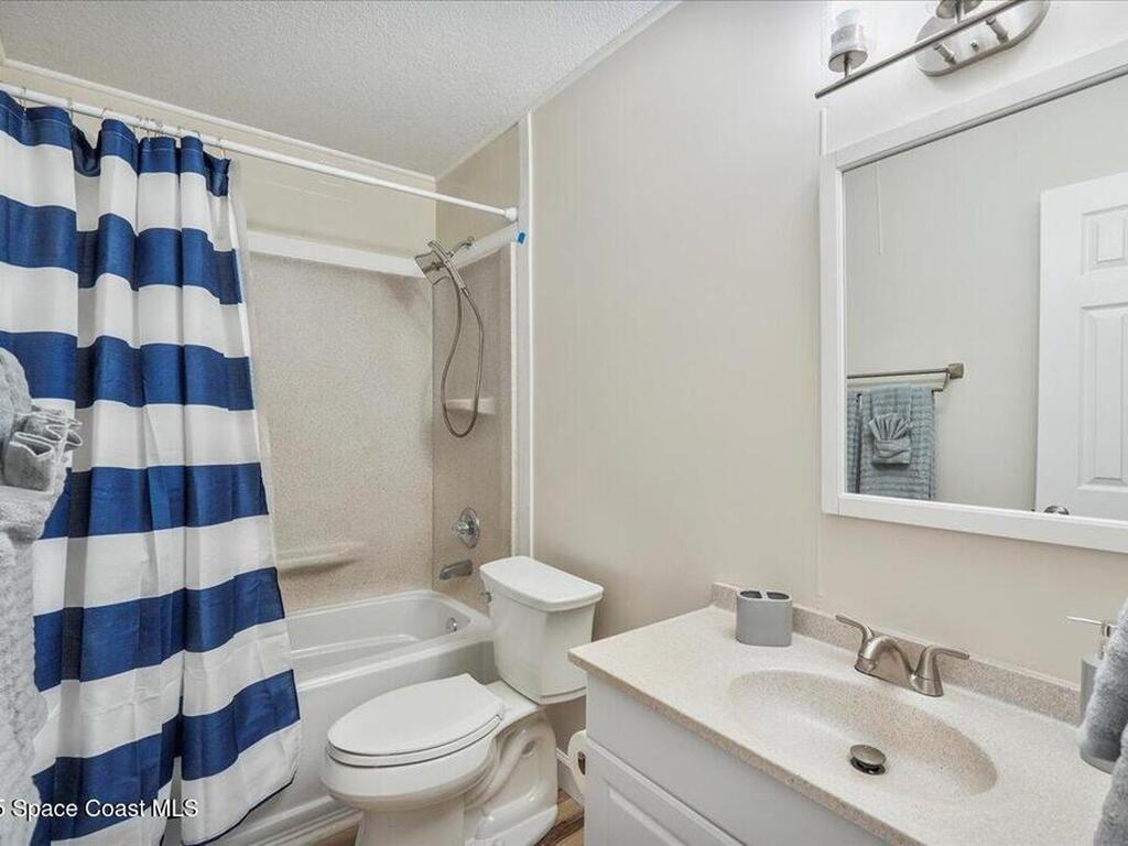 513&515 Ronnie Drive, Indian Harbour Beach, FL 32937