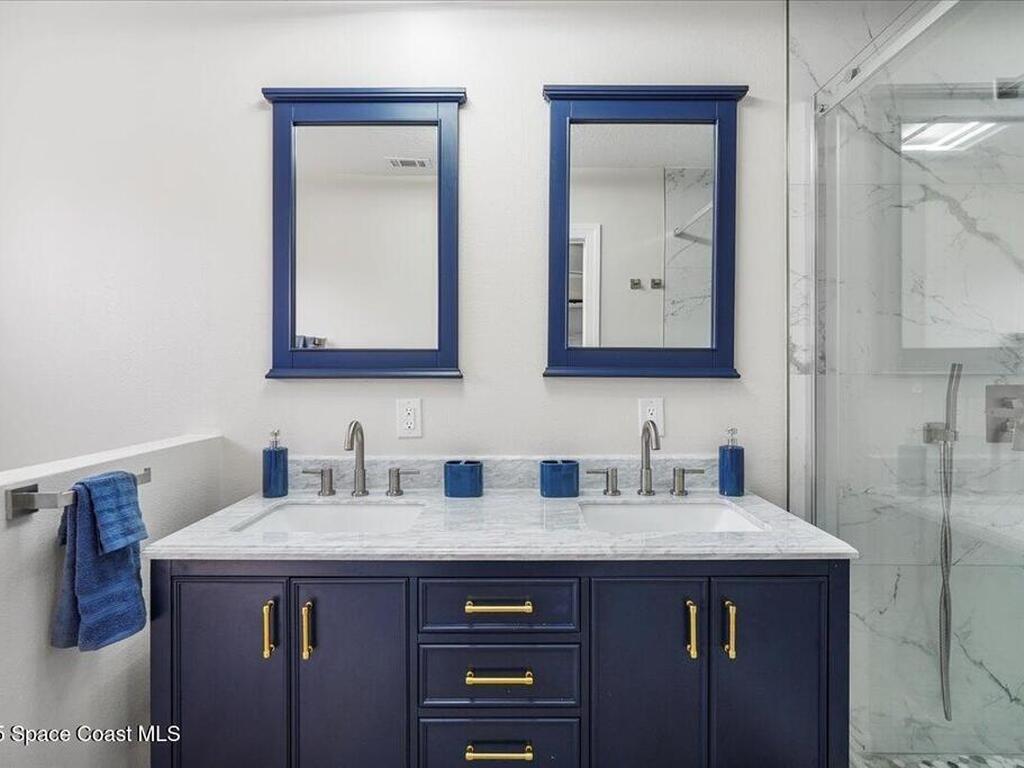 513&515 Ronnie Drive, Indian Harbour Beach, FL 32937