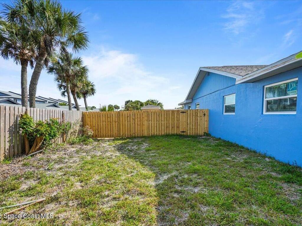 513&515 Ronnie Drive, Indian Harbour Beach, FL 32937