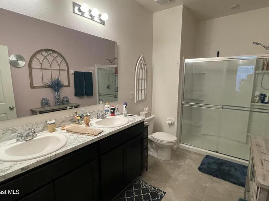 570 Remington Green Drive, Palm Bay, FL 32909