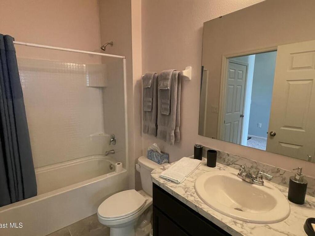 570 Remington Green Drive, Palm Bay, FL 32909