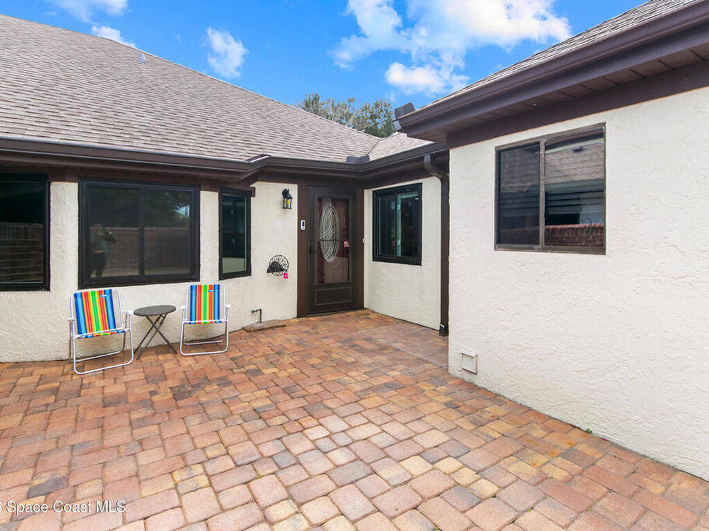 2133 Kings Cross Street, Titusville, FL 32796