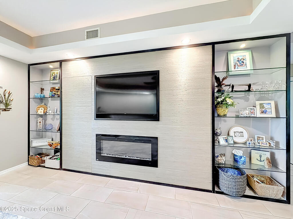 5040 Harmony Circle, Vero Beach, FL 32967