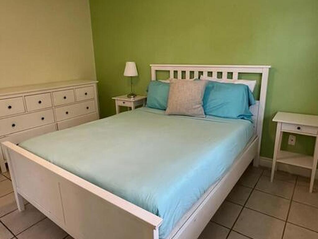 121 Franklyn Avenue, Indialantic, FL 32903