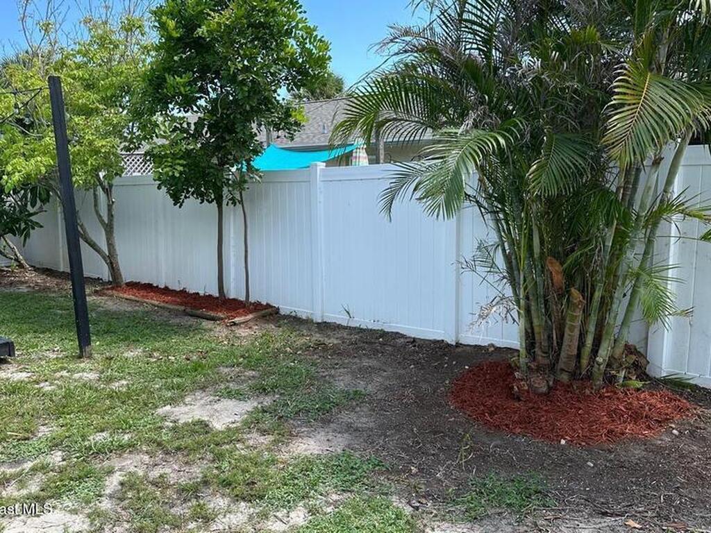 121 Franklyn Avenue, Indialantic, FL 32903