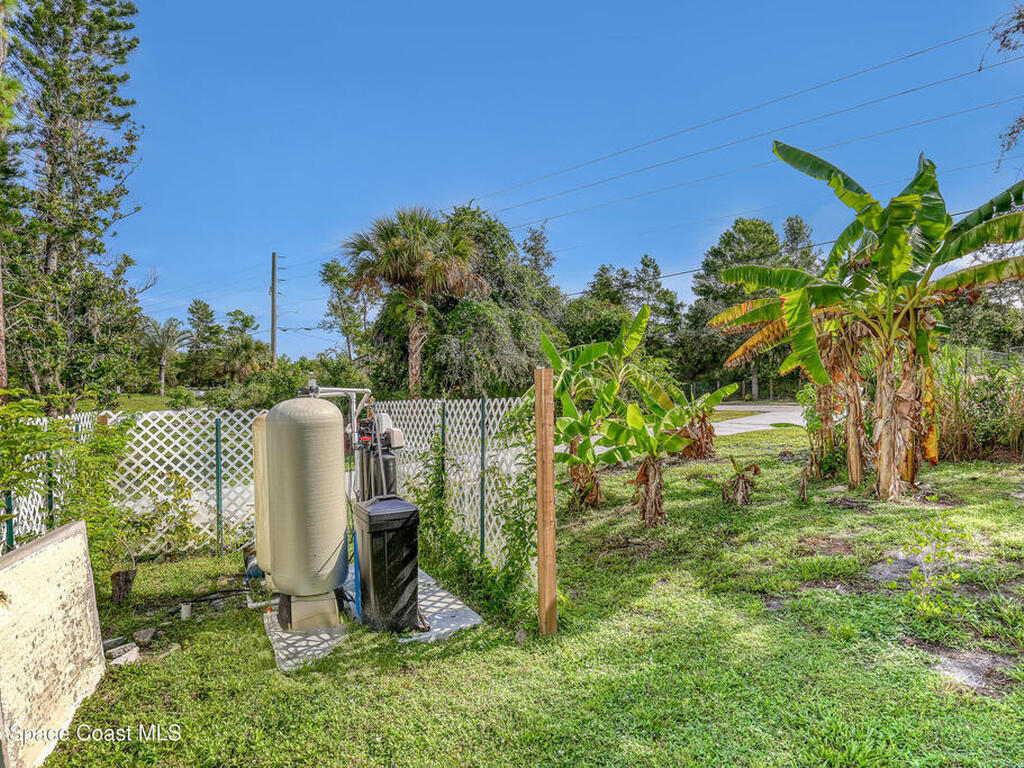 470 S Carpenter Road, Titusville, FL 32796