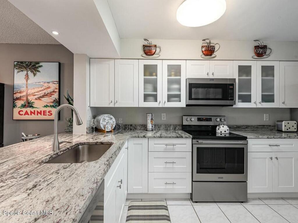 1830 N Atlantic Avenue, Cocoa Beach, FL 32931