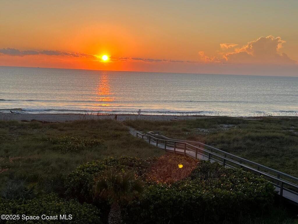 1830 N Atlantic Avenue, Cocoa Beach, FL 32931
