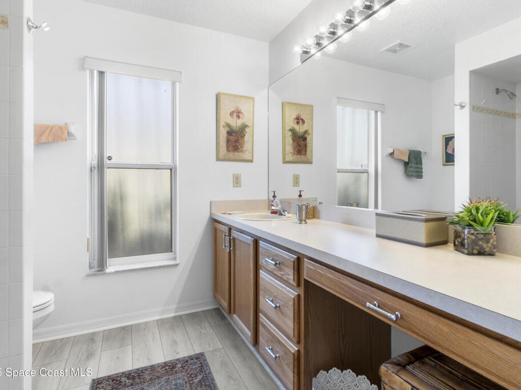 5155 3rd Manor, Vero Beach, FL 32968