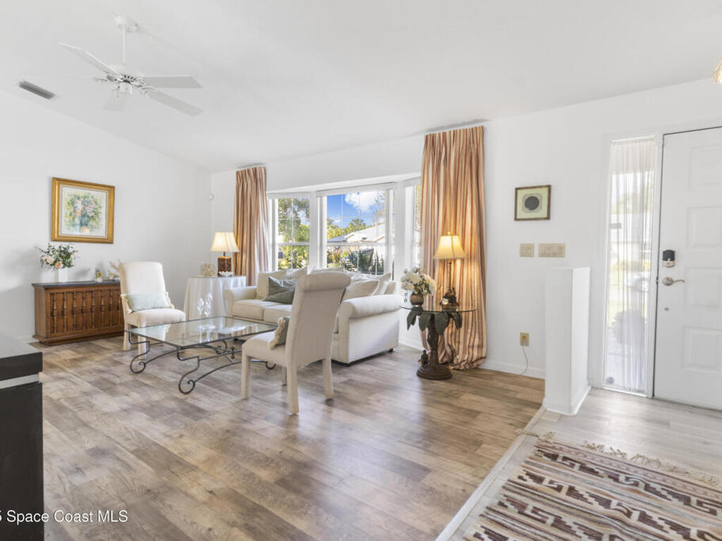 5155 3rd Manor, Vero Beach, FL 32968