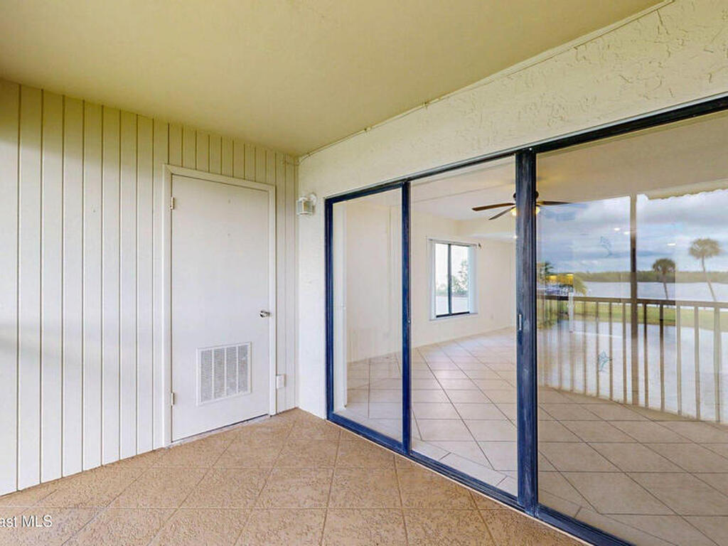 800 S Brevard Avenue, Cocoa Beach, FL 32931