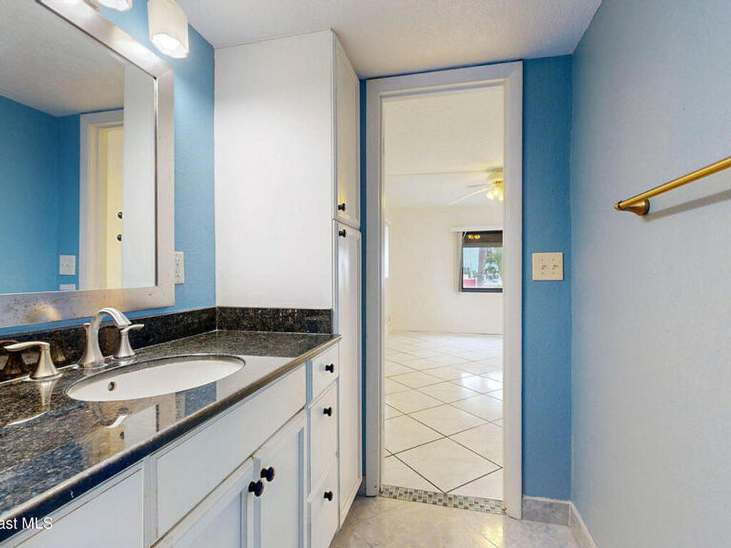 800 S Brevard Avenue, Cocoa Beach, FL 32931