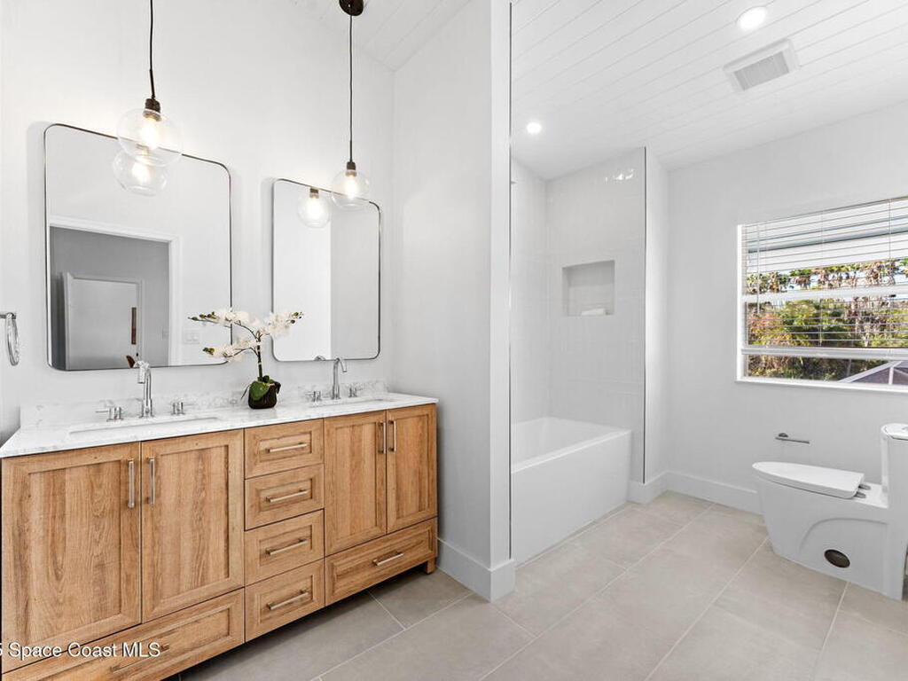 3755 N Indian River Drive, Cocoa, FL 32926