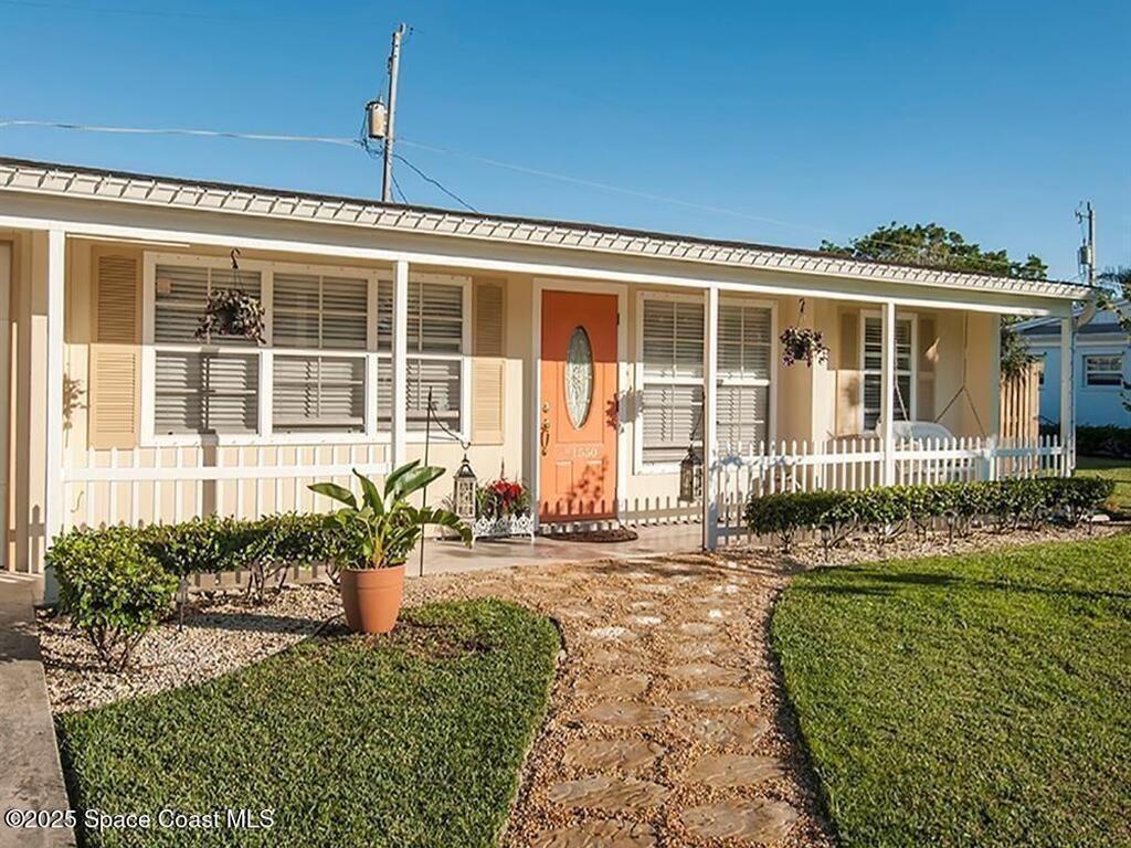 1550 4th Avenue, Vero Beach, FL 32960