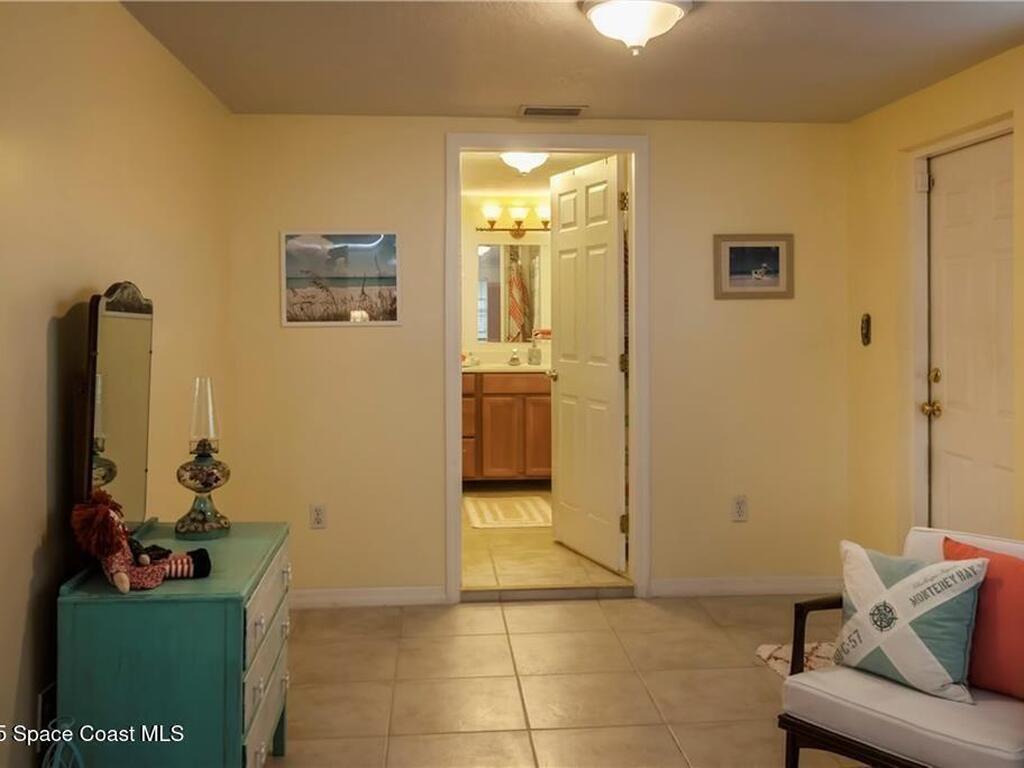 1550 4th Avenue, Vero Beach, FL 32960